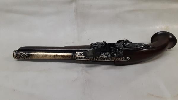 18th Century Non-Firing Aged Pirate's Flintlock Pistol Replica picture