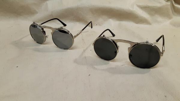 Steampunk Style Round Flip Lens Sunglasses