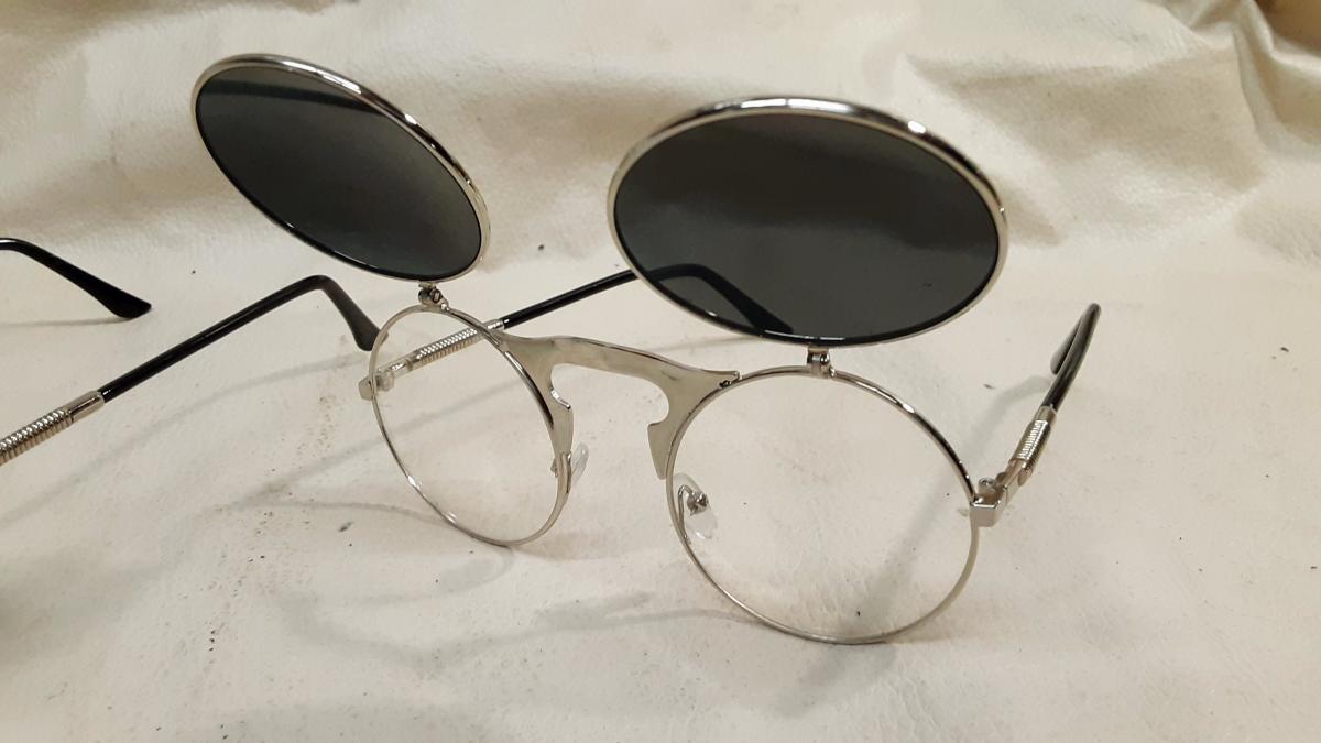 Steampunk Style Round Flip Lens Sunglasses picture