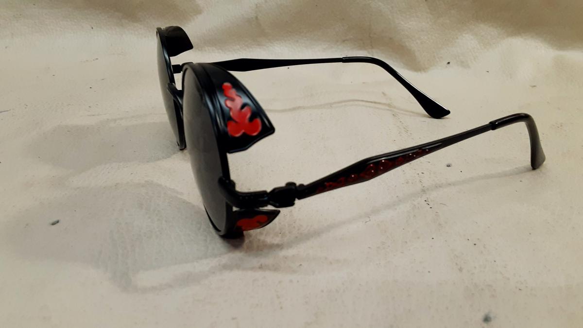 Steampunk Round Sunglasses picture