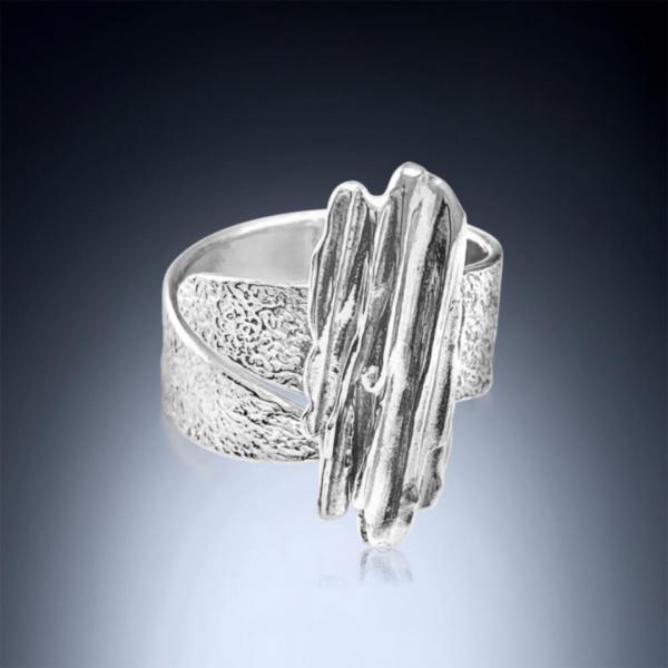 Icicle Statement Ring picture