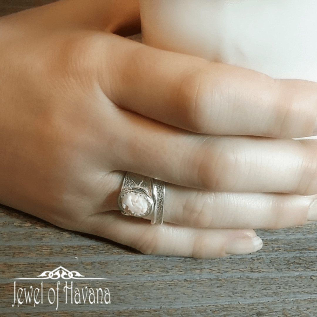 Wrap Ring - Antique Pink Conch Shell Cameo picture