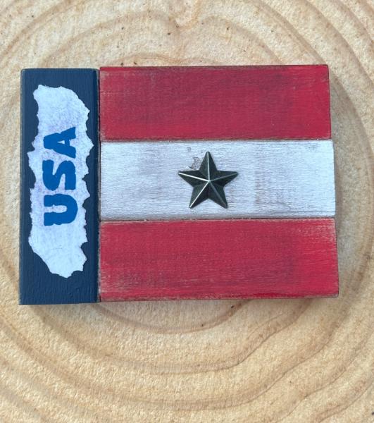 &ldquo;USA Star Flag" Shelf D&eacute;cor
