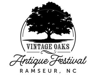 Vintage Oaks Farm and Blue Horseshoe Antiques logo