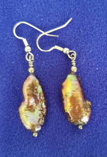 Bronze colored Pearl Earrings picture