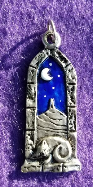 Glastonbury Tor Kitty Pendant picture