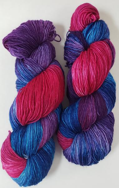 100% Superwash Merino Fingering Weight Yarn - It's Electric! Active picture