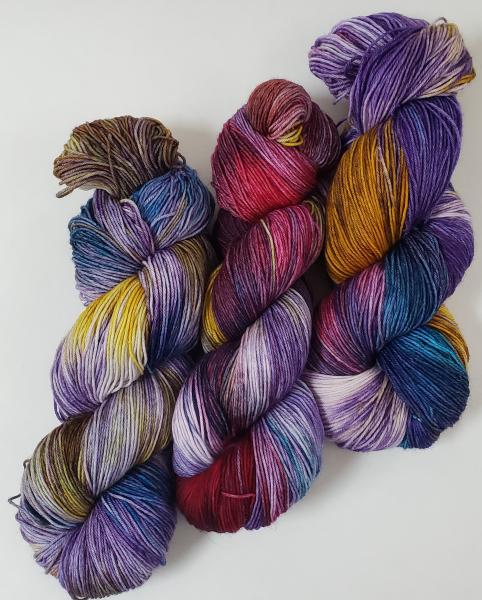 Superwash Merino/Nylon (85/15) Blend Fingering Weight Yarn - Melting Pot picture