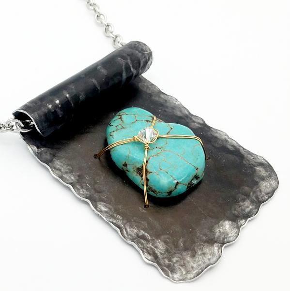 Turquoise Pendant Necklace picture