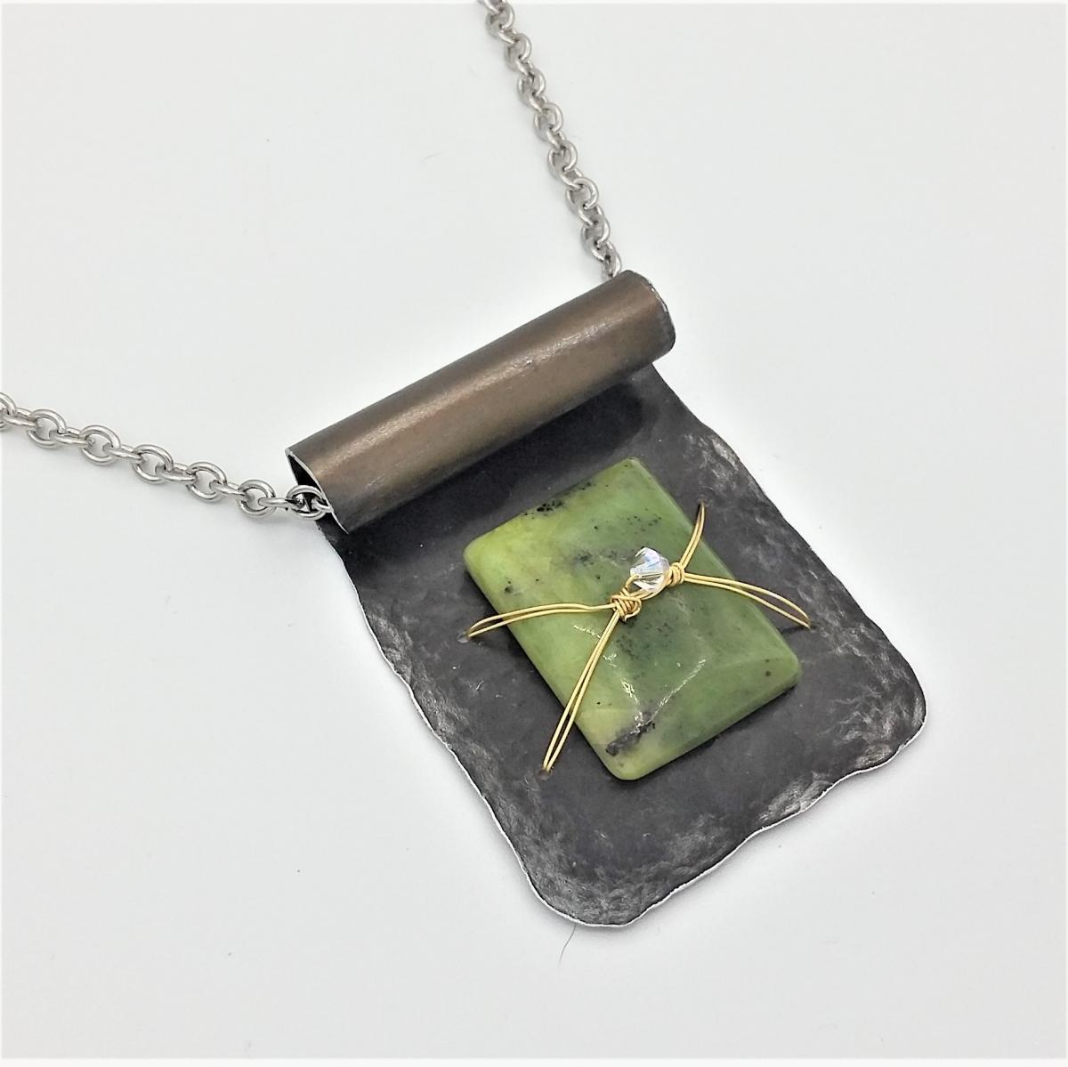 Jade Pendant Necklace picture