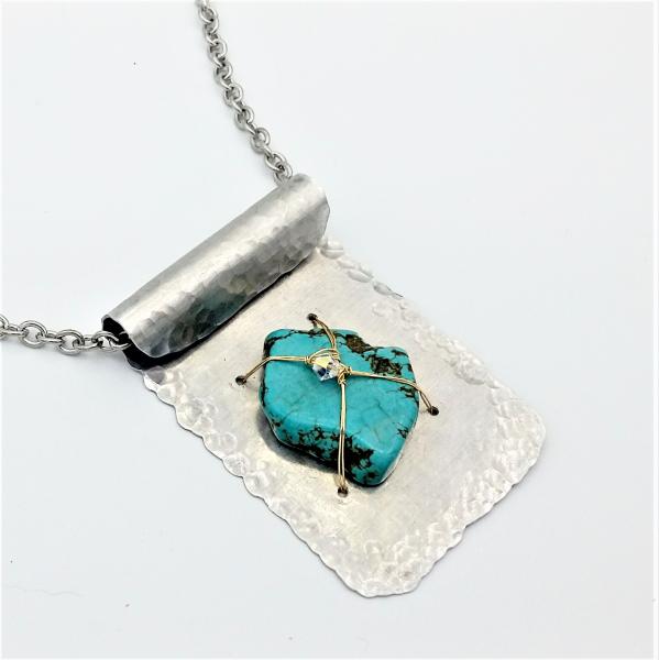 Turquoise Pendant Necklace picture