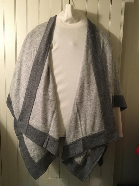 Cashmere Shawls picture