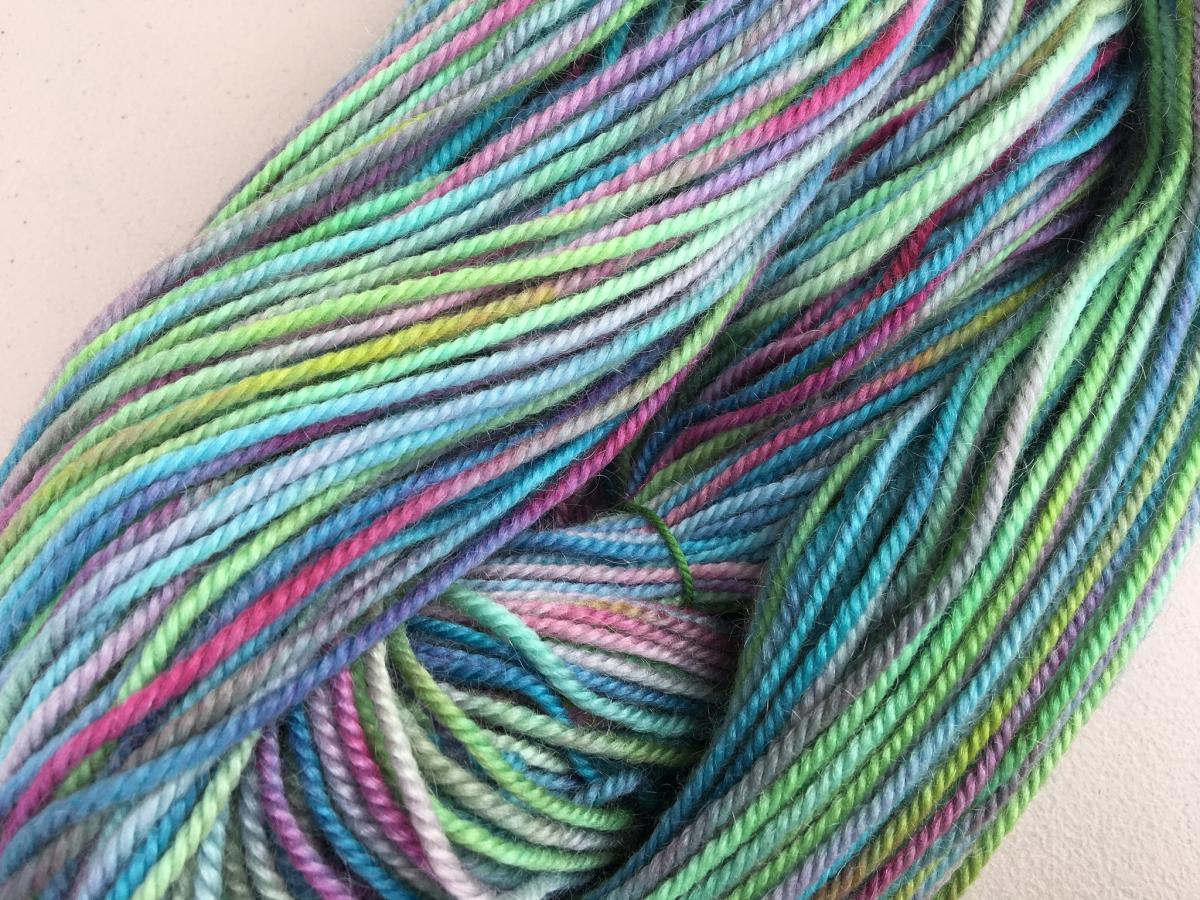 55% Mohair 45% Wool Yarn picture