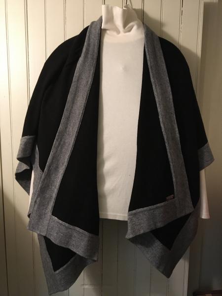 Cashmere Shawls picture