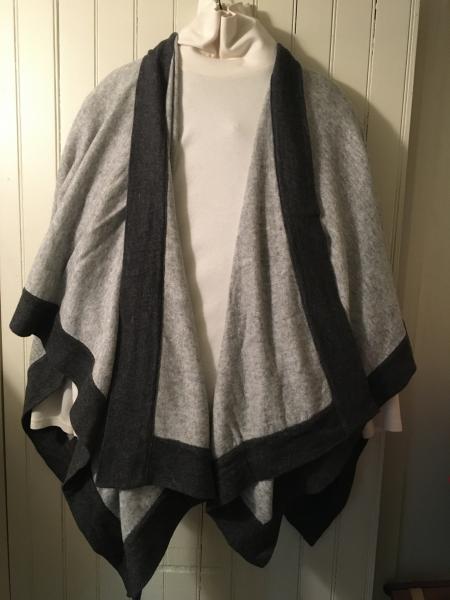 Cashmere Shawls picture