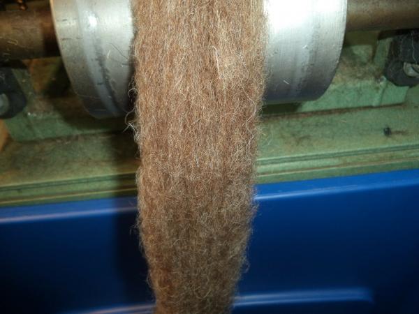 Rich Medium Brown Shetland Roving 4 oz each picture