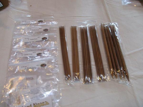 Double Pointed Carbonized Bamboo Knitting Needles 5 in picture