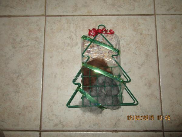 Christmas Tree wire suet feeder/nester with suit and Alpaca fiber for nesting picture