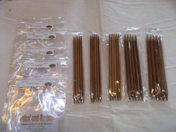 Double Pointed Carbonized Bamboo Knitting Needles 5 in picture