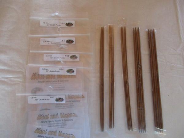 Double Pointed Carbonized Bamboo Knitting Needles 10 inch
