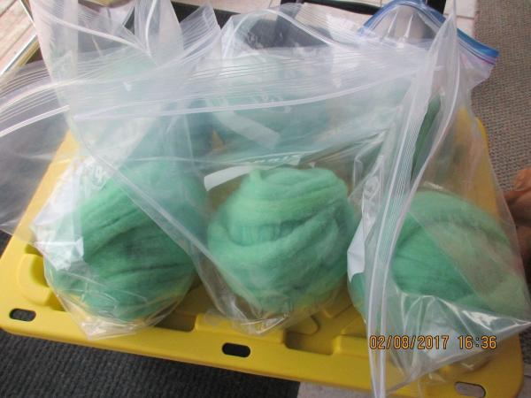 Light Green - Hand-dyed Texel Wool Roving Felt Spin Knit Craft! - 8 oz bags picture