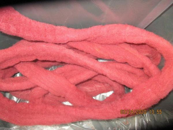 Scarlet Washed Texel Wool Roving - Free Shipping picture