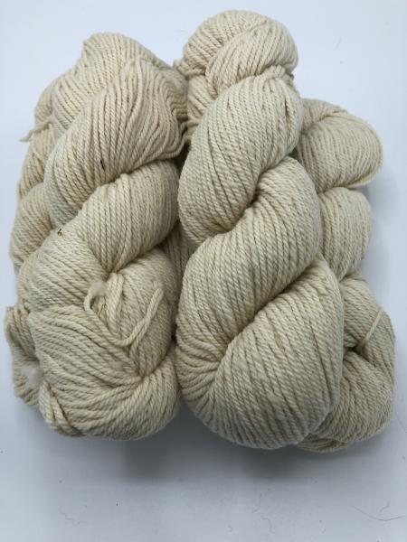 Merino alpaca blend worsted weight yarn - cream