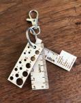 Knitting tool Keychain, Knitting Gift, Knitting Gauge, Knitting Wraps per Inch, Mini Ruler, Wood tools, Needle Gauge