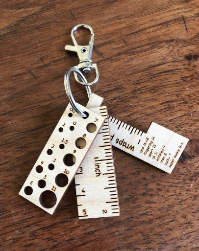 Knitting tool Keychain, Knitting Gift, Knitting Gauge, Knitting Wraps per Inch, Mini Ruler, Wood tools, Needle Gauge picture