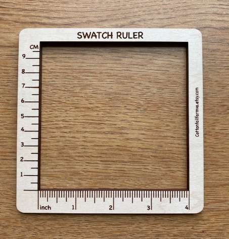 Swatch Ruler, Swatch measuring tool, swatch Knitting ruler picture