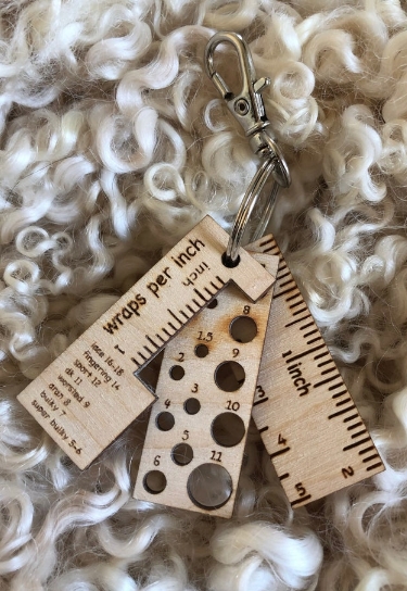 Knitting tool Keychain, Knitting Gift, Knitting Gauge, Knitting Wraps per Inch, Mini Ruler, Wood tools, Needle Gauge picture