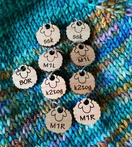 Stitch Marker Counters, Sweater Knitting Marker, Stitch Marker for Knitting, Sheep stitch markers, sweater knitting picture