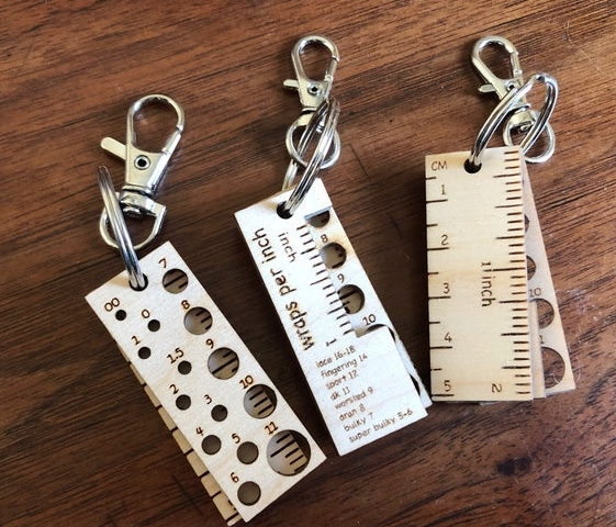 Knitting tool Keychain, Knitting Gift, Knitting Gauge, Knitting Wraps per Inch, Mini Ruler, Wood tools, Needle Gauge picture