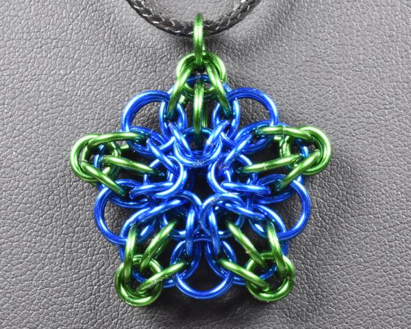 Celtic Star Chainmail Pendant - Blue & Green