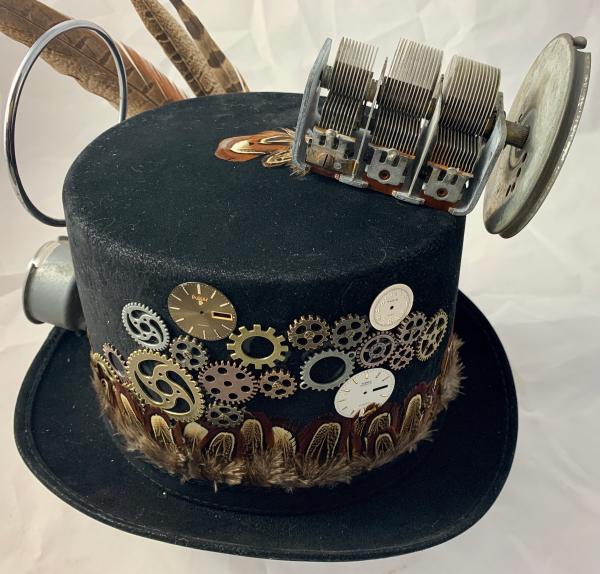 "Sound Traveler" top hat picture