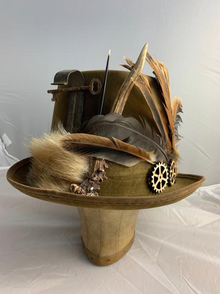 "Hunter" top hat picture