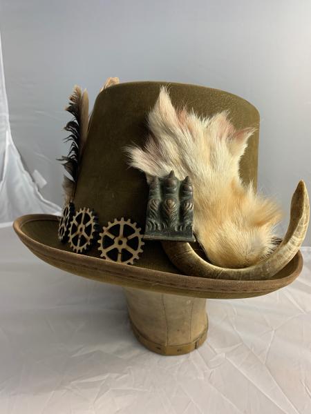 "Hunter" top hat