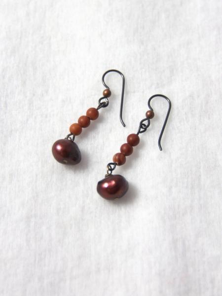 Copper pearl earrings