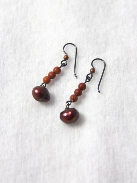 Copper pearl earrings picture