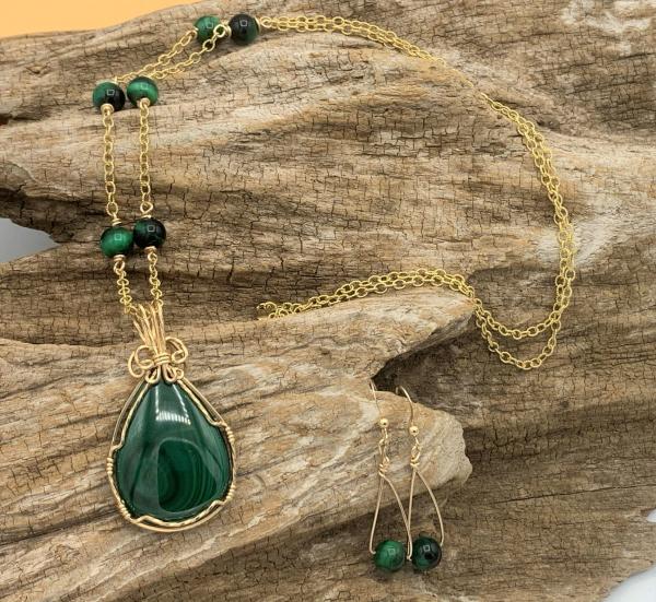 Malachite Pendant Necklace #120 picture