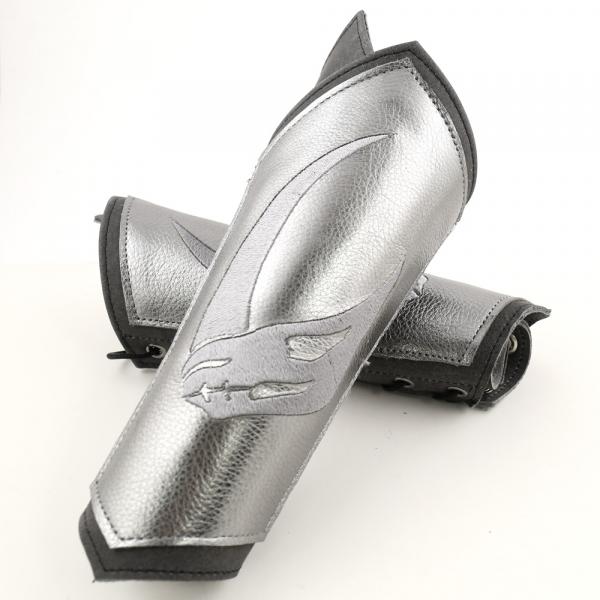 Men's Mando Mud Bracers