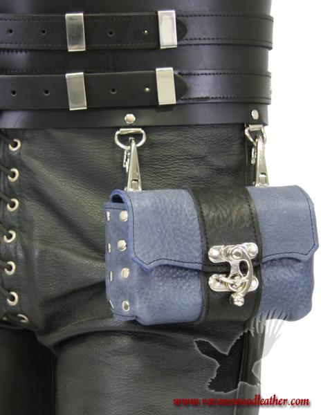 Privateer Pouch - Medium Bullhide Warrior Belt