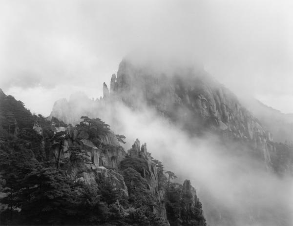 Huang Shan Mountains, China