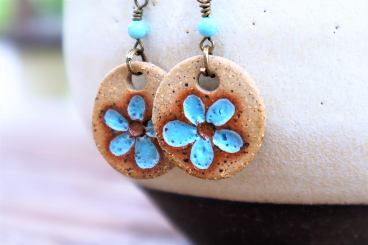 Light blue flower earringsã€€#3 picture