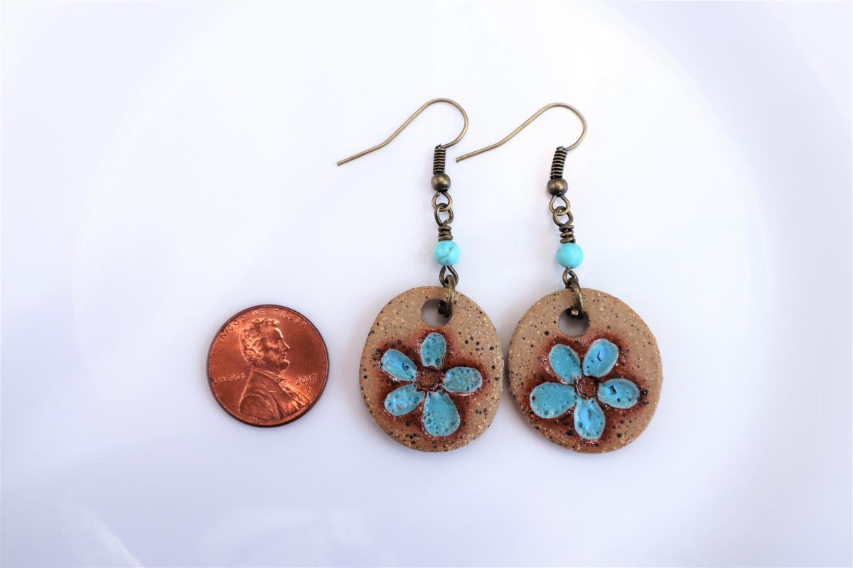 Light blue flower earringsã€€#3 picture