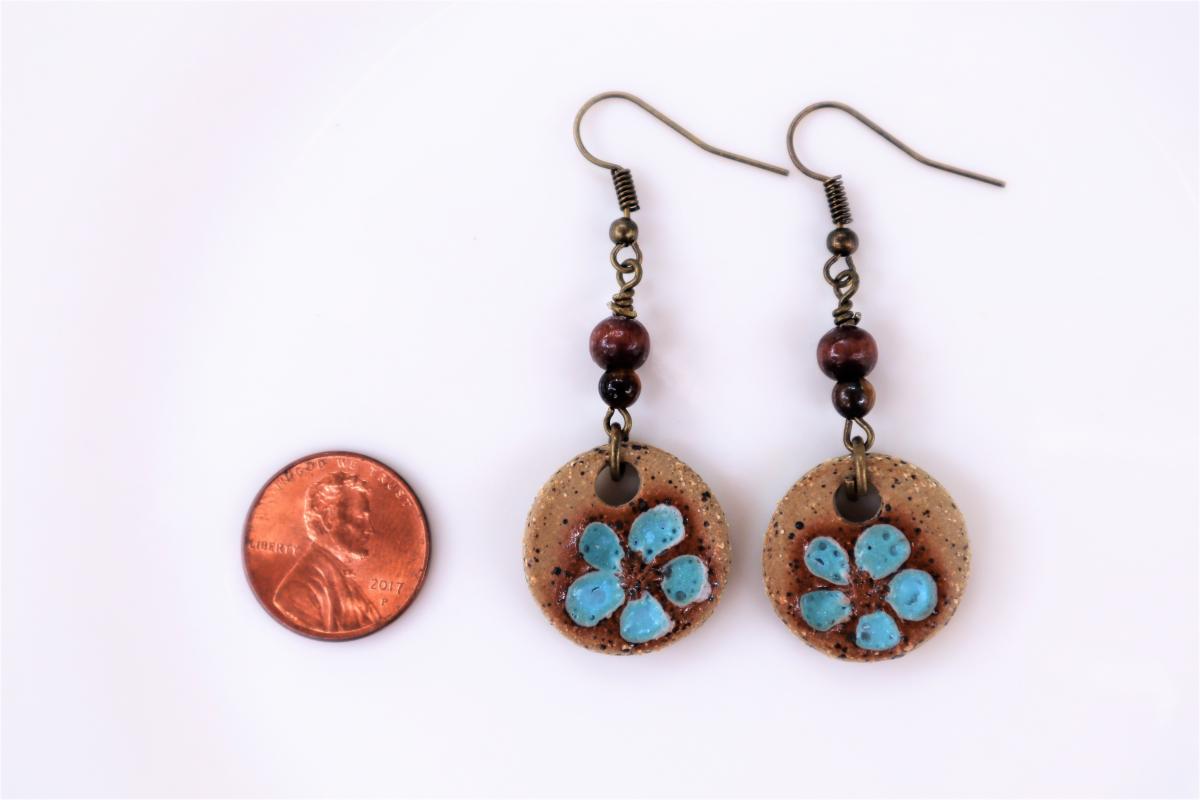 Light blue flower earringsã€€#10 picture