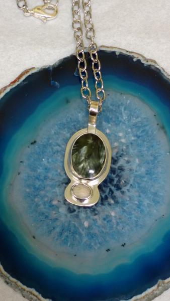 Sterling Bezel Set Saraphenite and Lace Agate Pendant picture