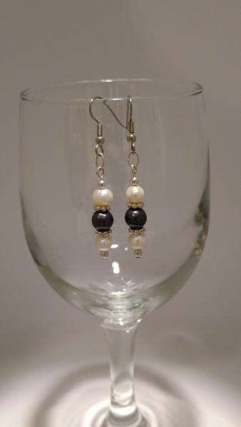 White and Black Fresh Water Pearls picture