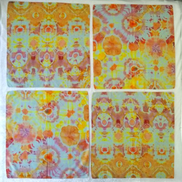 16in Cloth Napkins ~ Citrus Blooms, Set of 4 picture