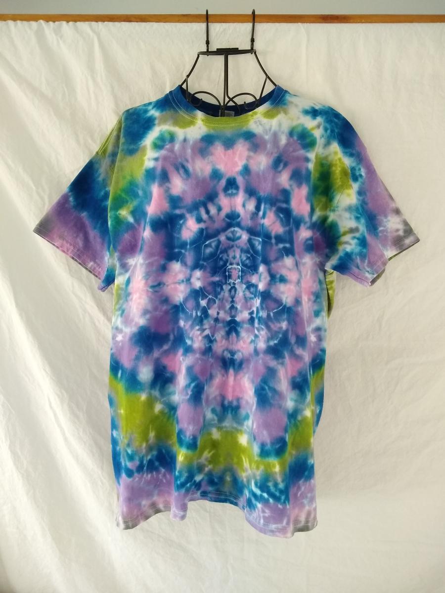 Mandala Tee - Adult Large picture